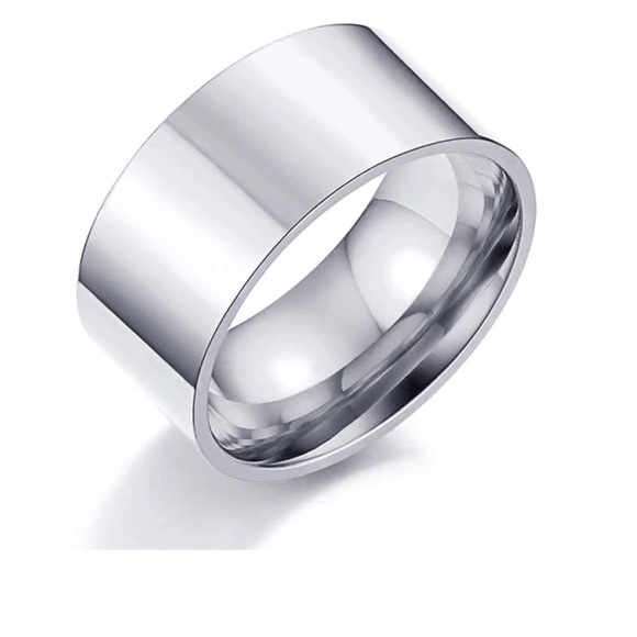 ✨✨NEW✨✨Stainless Steel Band Ring✨ - Picture 2 of 3